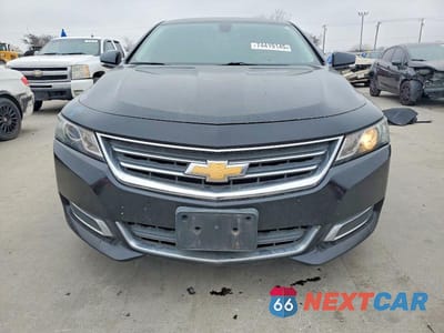 Piąte zdjęcie samochodu w środku: 2017 CHEVROLET IMPALA LT VIN:1G1105S35HU192327 - miniatura