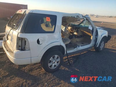 Trzecie zdjęcie samochodu z tyłu: 2008 FORD EXPLORER XLT VIN:1FMEU63E28UA36079 - miniatura