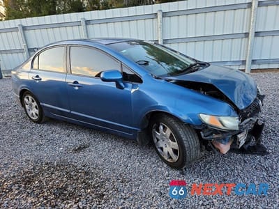 Czwarte zdjęcie samochodu z boku: 2010 HONDA CIVIC LX VIN:2HGFA1F5XAH322773 - miniatura