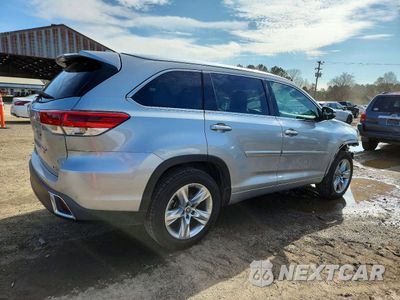 Trzecie zdjęcie samochodu z tyłu: 2017 TOYOTA HIGHLANDER LIMITED VIN:5TDYZRFH6HS195511 - miniatura