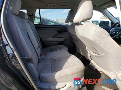 Zdjęcie 11 z 13 samochodu: 2021 TOYOTA HIGHLANDER L VIN:5TDZZRAH9MS070167 - miniatura