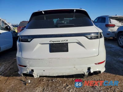 Zdjęcie 6 z 12 samochodu: 2021 PORSCHE CAYENNE GTS VIN:WP1AG2AY7MDA33560 - miniatura