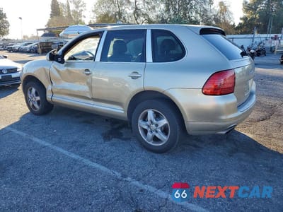Drugie zdjęcie samochodu z przodu: 2005 PORSCHE CAYENNE S VIN:WP1AB29P95LA63046 - miniatura