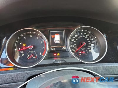 Zdjęcie 9 z 14 samochodu: 2018 VOLKSWAGEN GTI S VIN:3VW547AU4JM254830 - miniatura