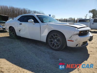 Czwarte zdjęcie samochodu z boku: 2018 DODGE CHALLENGER R/T VIN:2C3CDZBT5JH331199 - miniatura