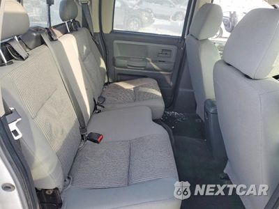Zdjęcie 10 z 12 samochodu: 2011 DODGE DAKOTA SLT VIN:1D7RE3GK9BS662903 - miniatura