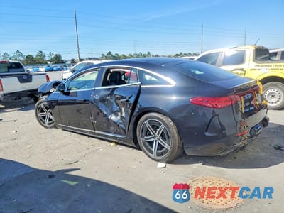 Drugie zdjęcie samochodu z przodu: 2023 MERCEDES-BENZ EQS SEDAN 580 4MATIC VIN:W1KCG4EB7PA033209 - miniatura