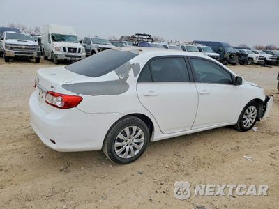 Trzecie zdjęcie samochodu z tyłu: 2013 TOYOTA COROLLA BASE VIN:5YFBU4EE6DP095264 - miniatura
