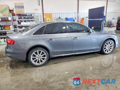 Trzecie zdjęcie samochodu z tyłu: 2015 AUDI A4 PREMIUM VIN:WAUBFAFL3FN028186 - miniatura