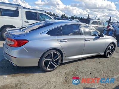 Trzecie zdjęcie samochodu z tyłu: 2019 HONDA ACCORD SPORT VIN:1HGCV1F36KA145967 - miniatura