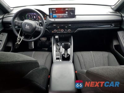 Zdjęcie 8 z 12 samochodu: 2024 HONDA ACCORD HYBRID SPORT VIN:1HGCY2F5XRA071607 - miniatura