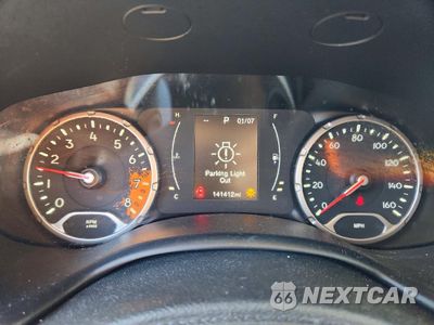 Zdjęcie 9 z 12 samochodu: 2016 JEEP RENEGADE LATITUDE VIN:ZACCJBBT7GPC54449 - miniatura