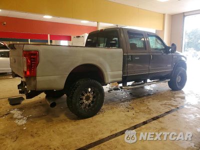Trzecie zdjęcie samochodu z tyłu: 2006 FORD F350 SRW SUPER DUTY VIN:1FTWW31P06EB52037 - miniatura