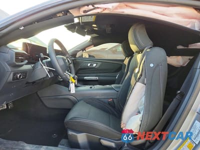 Zdjęcie 7 z 12 samochodu: 2024 FORD MUSTANG VIN:1FA6P8TH5R5134465 - miniatura