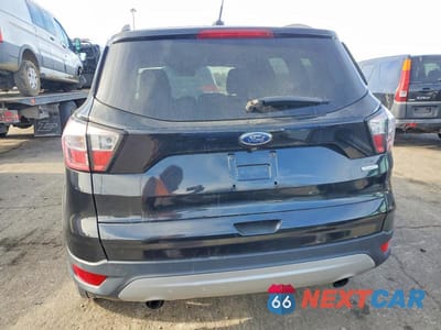 Zdjęcie 6 z 12 samochodu: 2018 FORD ESCAPE SE VIN:1FMCU0GD7JUA73625 - miniatura