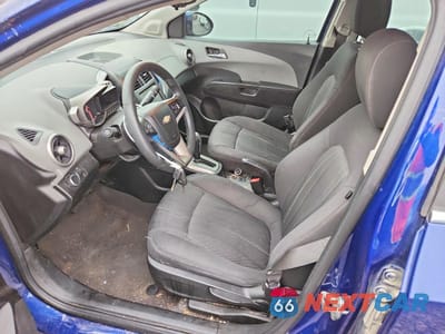 Zdjęcie 7 z 12 samochodu: 2014 CHEVROLET SONIC LT VIN:1G1JC5SH2E4224231 - miniatura