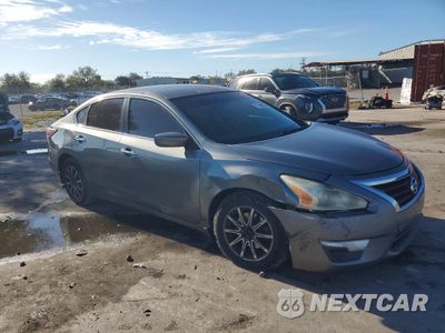 Czwarte zdjęcie samochodu z boku: 2015 NISSAN ALTIMA 2.5 VIN:1N4AL3AP9FC103648 - miniatura