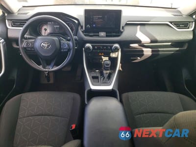 Zdjęcie 8 z 13 samochodu: 2023 TOYOTA RAV4 XLE VIN:2T3W1RFV5PW281507 - miniatura