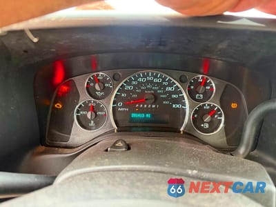 Zdjęcie 8 z 10 samochodu: 2020 CHEVROLET EXPRESS G3500 VIN:1GB0GRFG7L1206889 - miniatura