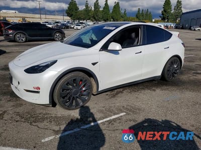 2023 TESLA MODEL Y 7SAYGDEF0PF589567 - główne zdjęcie licytacji z USA - miniatura