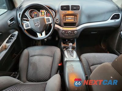 Zdjęcie 8 z 12 samochodu: 2018 DODGE JOURNEY SE VIN:3C4PDCAB1JT383102 - miniatura