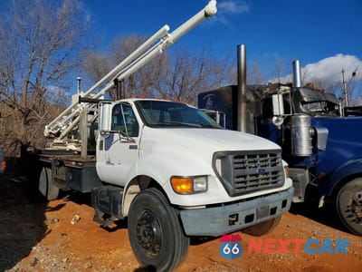 2001 FORD F750 PRESSURE DIGGER TRUCK 3FDXF75R81MA88383 - główne zdjęcie licytacji z USA - miniatura