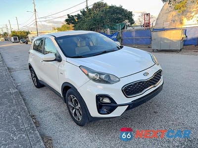 2020 KIA SPORTAGE LX KNDPMCAC9L7699024 - główne zdjęcie licytacji z USA - miniatura