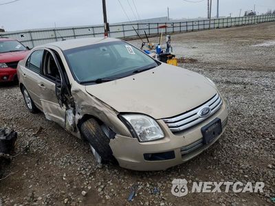 Czwarte zdjęcie samochodu z boku: 2008 FORD FUSION SE VIN:3FAHP07158R211578 - miniatura