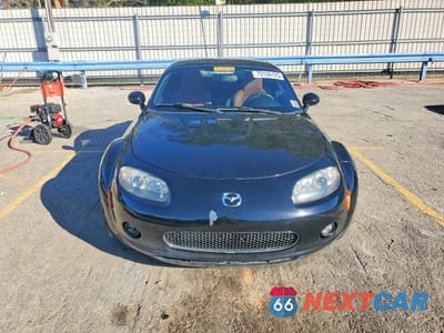 Piąte zdjęcie samochodu w środku: 2008 MAZDA MX-5 MIATA VIN:JM1NC26F580143624 - miniatura