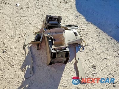 Zdjęcie 12 z 13 samochodu: 2004 CADILLAC ESCALADE EXT VIN:3GYEK62N14G137018 - miniatura