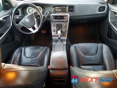 Zdjęcie 8 z 11 samochodu: 2013 VOLVO S60 T5 VIN:YV1612FH4D1212667 - miniatura