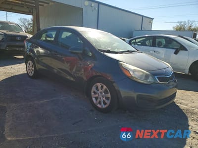 Czwarte zdjęcie samochodu z boku: 2013 KIA RIO EX VIN:KNADN4A34D6125067 - miniatura