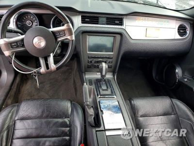 Zdjęcie 8 z 12 samochodu: 2014 FORD MUSTANG VIN:1ZVBP8AM1E5334002 - miniatura