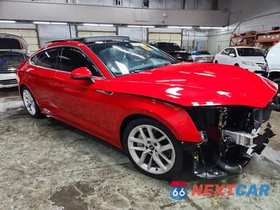 Czwarte zdjęcie samochodu z boku: 2024 AUDI A5 PREMIUM PLUS 45 VIN:WAUFACF58RA007570 - miniatura