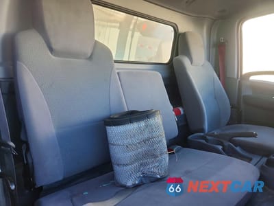 Zdjęcie 10 z 12 samochodu: 2022 ISUZU NPR HD VIN:54DC4W1D9NS202896 - miniatura