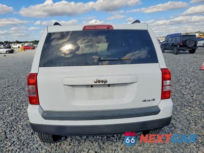 Zdjęcie 6 z 12 samochodu: 2011 JEEP PATRIOT SPORT VIN:1J4NF1GB6BD277338 - miniatura