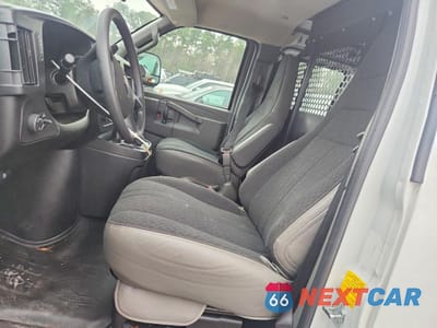 Zdjęcie 7 z 12 samochodu: 2024 GMC SAVANA G2500 VIN:1GTW7AFP1R1120042 - miniatura
