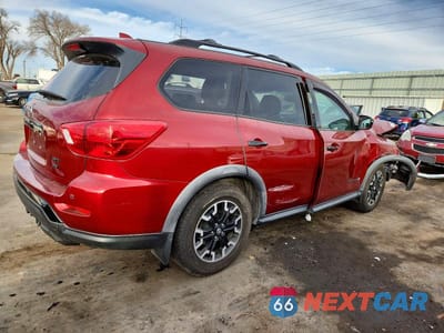 Trzecie zdjęcie samochodu z tyłu: 2020 NISSAN PATHFINDER SV VIN:5N1DR2BM0LC650531 - miniatura