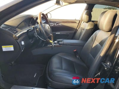Zdjęcie 7 z 12 samochodu: 2011 MERCEDES-BENZ S 550 VIN:WDDNG7BB0BA369209 - miniatura