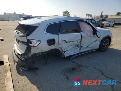 Trzecie zdjęcie samochodu z tyłu: 2023 BMW X1 XDRIVE28I VIN:WBX73EF03P5Y06327 - miniatura