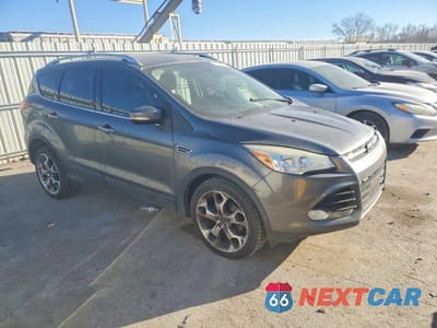 Czwarte zdjęcie samochodu z boku: 2014 FORD ESCAPE TITANIUM VIN:1FMCU0JX6EUC17061 - miniatura
