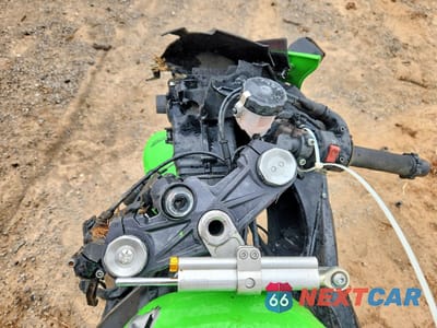 Zdjęcie 7 z 9 samochodu: 2022 KAWASAKI ZX636 K VIN:JKBZXJH15NA012416 - miniatura