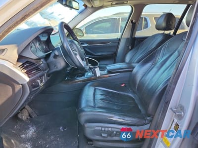 Zdjęcie 7 z 12 samochodu: 2015 BMW X5 SDRIVE35I VIN:5UXKR2C51F0H39289 - miniatura