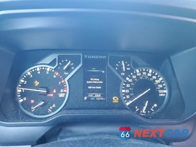 Zdjęcie 9 z 12 samochodu: 2025 TOYOTA TUNDRA SR5 VIN:5TFLA5DB6SX294212 - miniatura