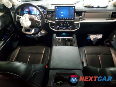 Zdjęcie 8 z 14 samochodu: 2022 FORD EXPEDITION MAX XLT VIN:1FMJK1JT9NEA53458 - miniatura