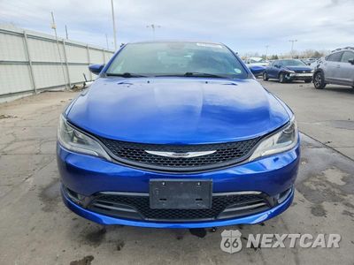 Piąte zdjęcie samochodu w środku: 2015 CHRYSLER 200 S VIN:1C3CCCBB8FN531838 - miniatura