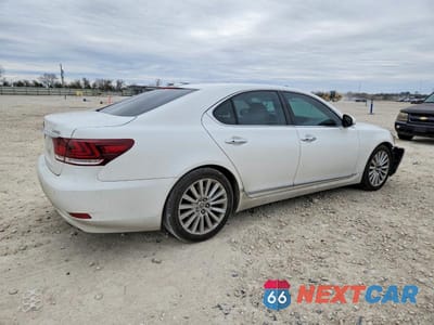 Trzecie zdjęcie samochodu z tyłu: 2013 LEXUS LS 460 BASE VIN:JTHBL1EFXD5121869 - miniatura