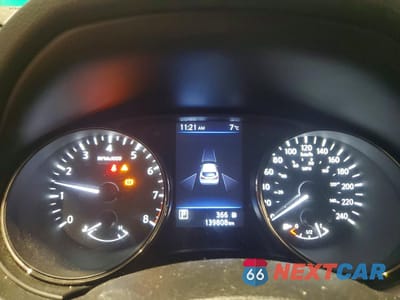 Zdjęcie 9 z 13 samochodu: 2019 NISSAN QASHQAI VIN:JN1BJ1CR9KW324721 - miniatura