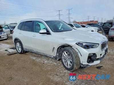 Czwarte zdjęcie samochodu z boku: 2020 BMW X5 XDRIVE40I VIN:5UXCR6C07L9B73016 - miniatura