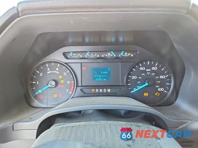 Zdjęcie 9 z 11 samochodu: 2022 FORD F350 VIN:1FT7W3B64NEF59741 - miniatura